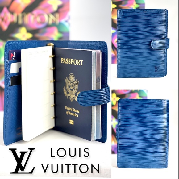 Louis Vuitton Handbags - 🌍AUTHENTIC✈️ Louis Vuitton Agenda Passport Holder